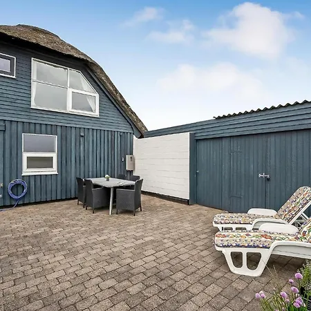 4 Bedroom Lovely In Ringkbing